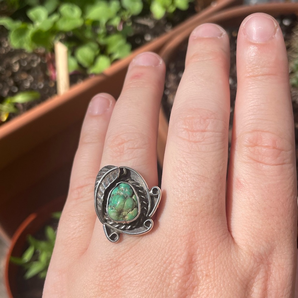 Southwestern Style Sterling Silver Turquoise Ring